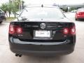 Black - Jetta SE Sedan Photo No. 4