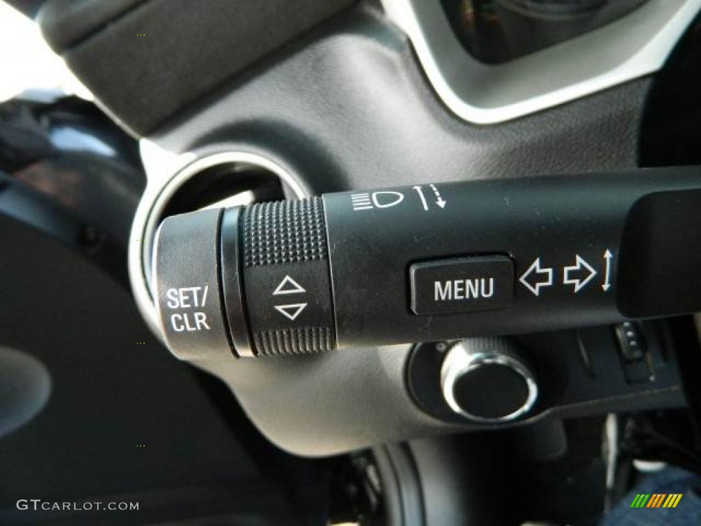 2011 Chevrolet Camaro LT/RS Coupe Controls Photo #77828084
