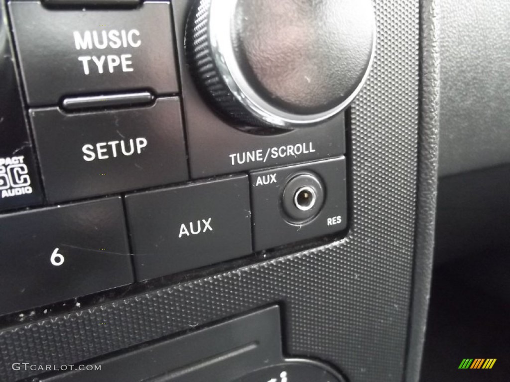 2008 Charger SE - Inferno Red Crystal Pearl / Dark Slate Gray photo #27