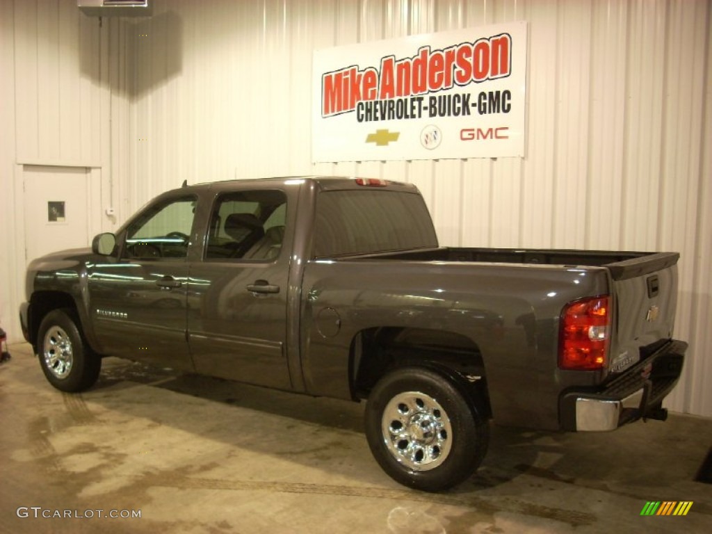 2011 Silverado 1500 LS Crew Cab - Taupe Gray Metallic / Dark Titanium photo #3