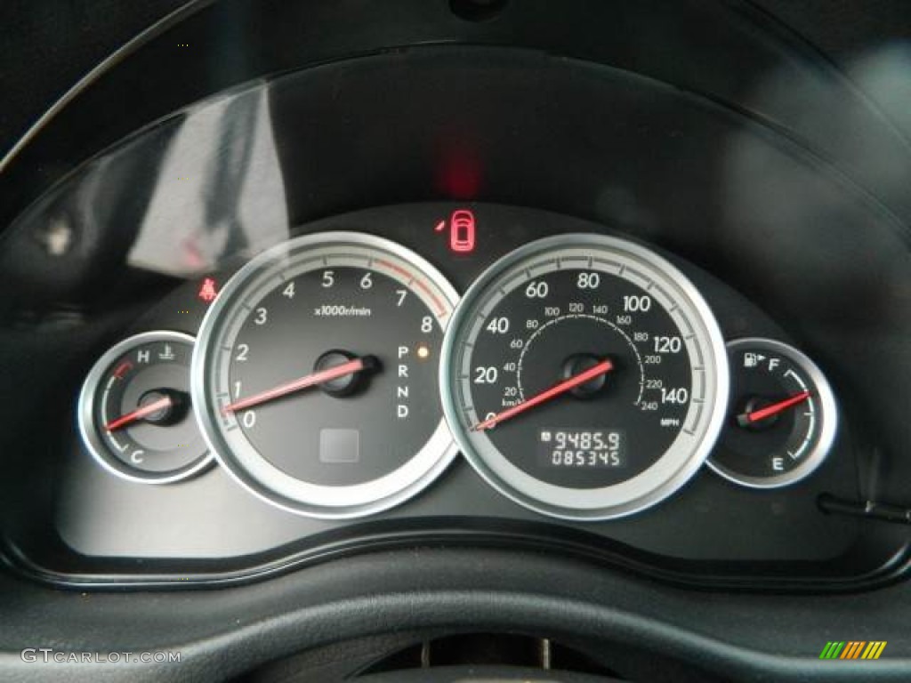 2005 Subaru Legacy 2.5i Limited Sedan Gauges Photo #77828856