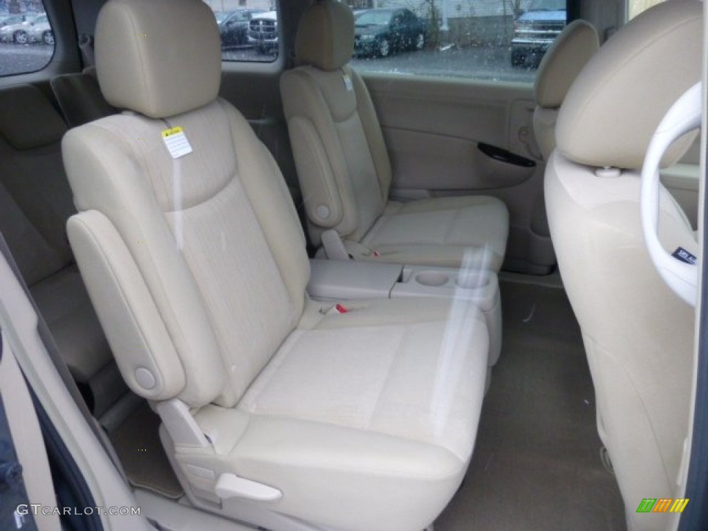 2013 Nissan Quest 3.5 SV Rear Seat Photo #77829041