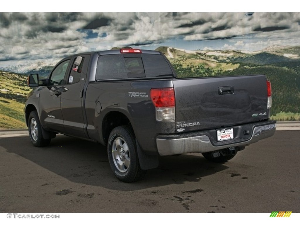 2013 Tundra SR5 TRD Double Cab 4x4 - Magnetic Gray Metallic / Black photo #2