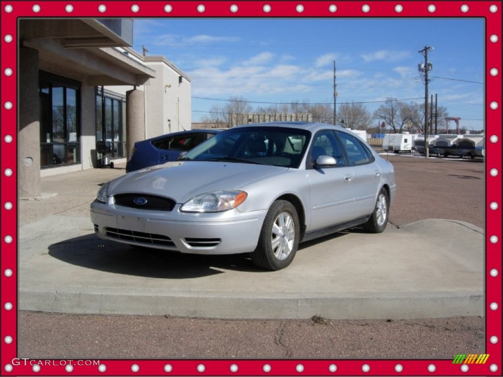 2005 Taurus SEL - Silver Frost Metallic / Medium/Dark Flint photo #1