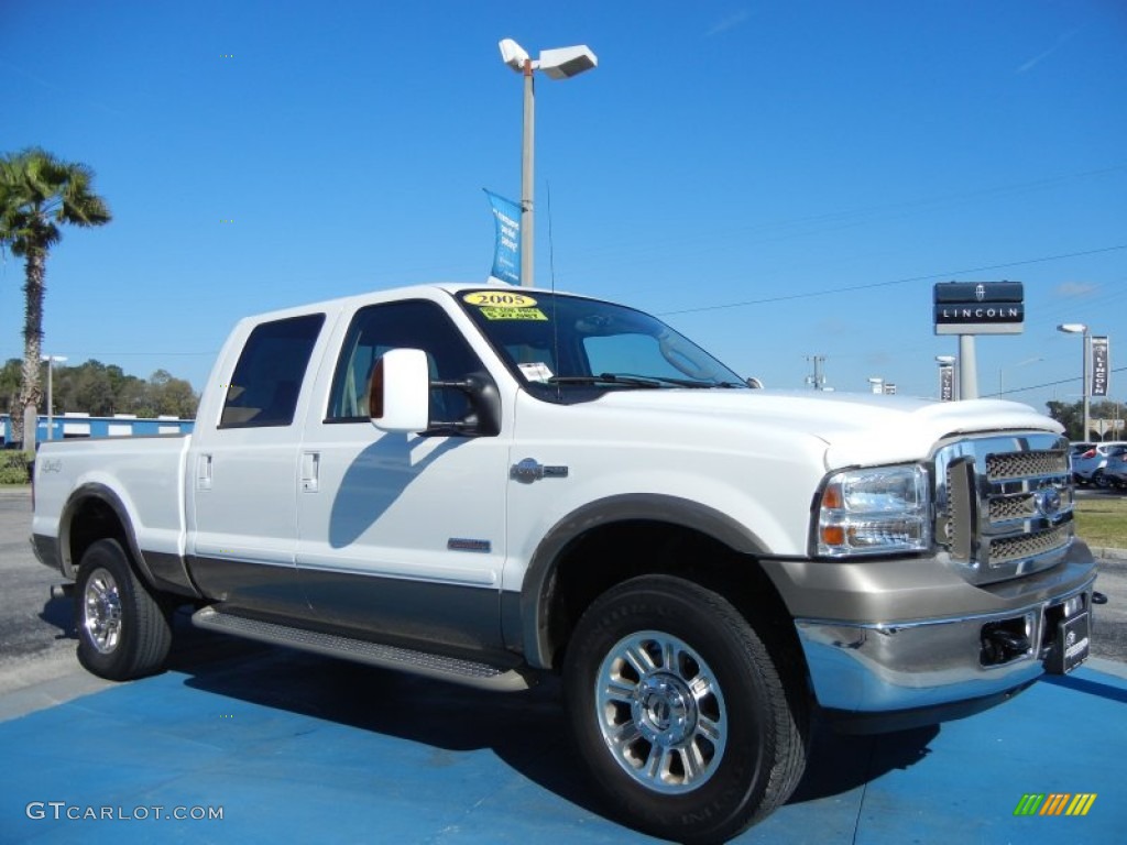 Oxford White 2005 Ford F250 Super Duty King Ranch Crew Cab 4x4 Exterior Photo #77831771