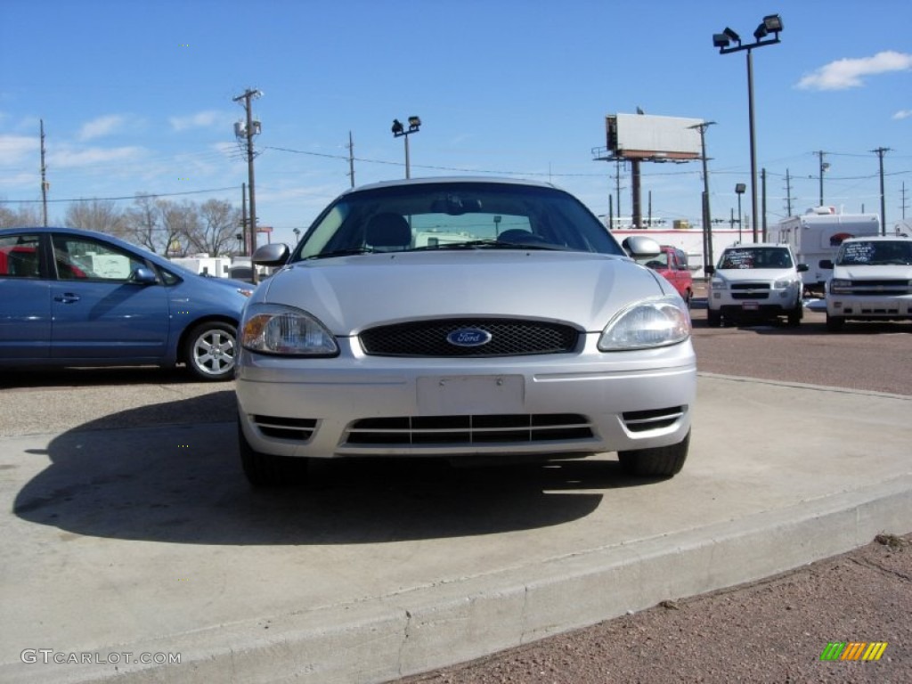 2005 Taurus SEL - Silver Frost Metallic / Medium/Dark Flint photo #16