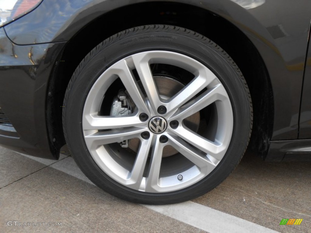 2013 Volkswagen CC R-Line Wheel Photo #77833149