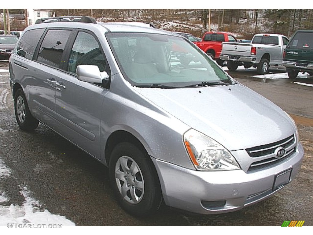 Silver 2006 Kia Sedona LX Exterior Photo #77833242