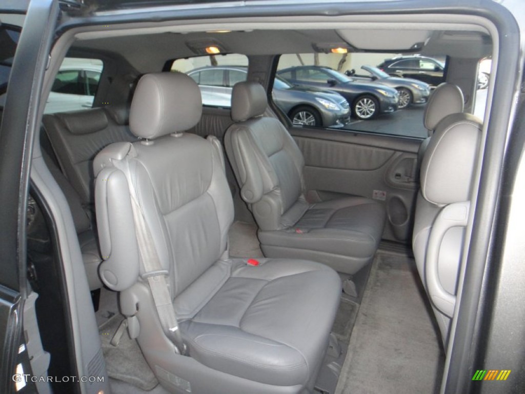 2004 Toyota Sienna XLE Rear Seat Photo #77833368