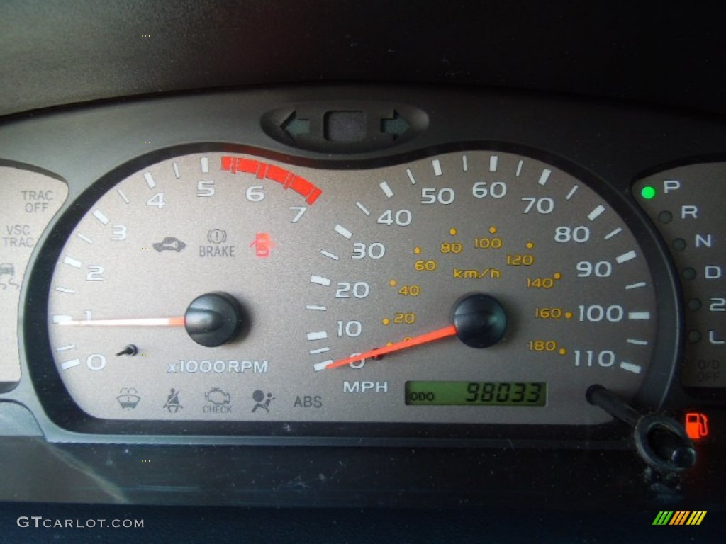 2004 Toyota Sequoia SR5 Gauges Photo #77834272