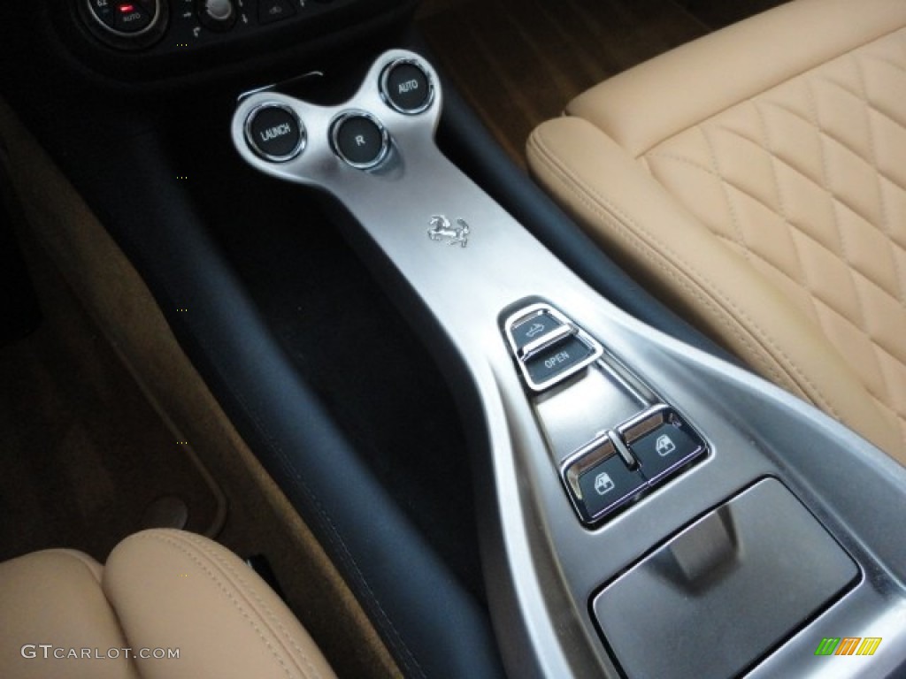 2009 Ferrari California Standard California Model 7 Speed F1 Dual-Clutch Automatic Transmission Photo #77836911