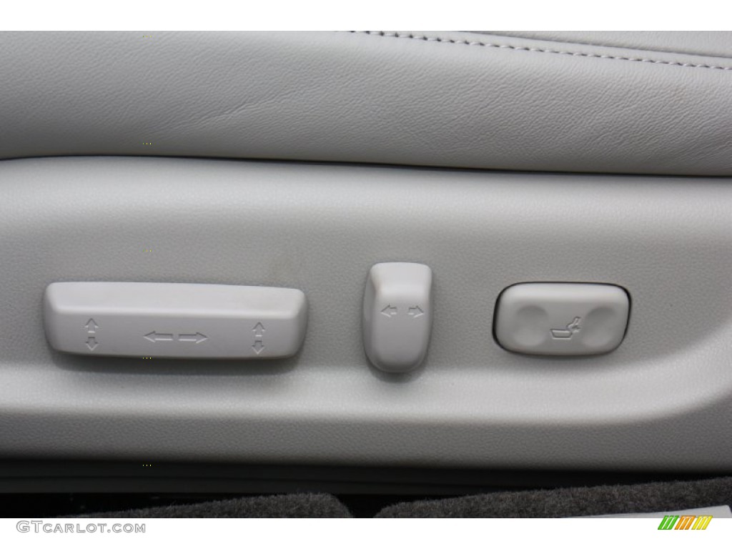 2013 Acura TL Technology Controls Photo #77836986