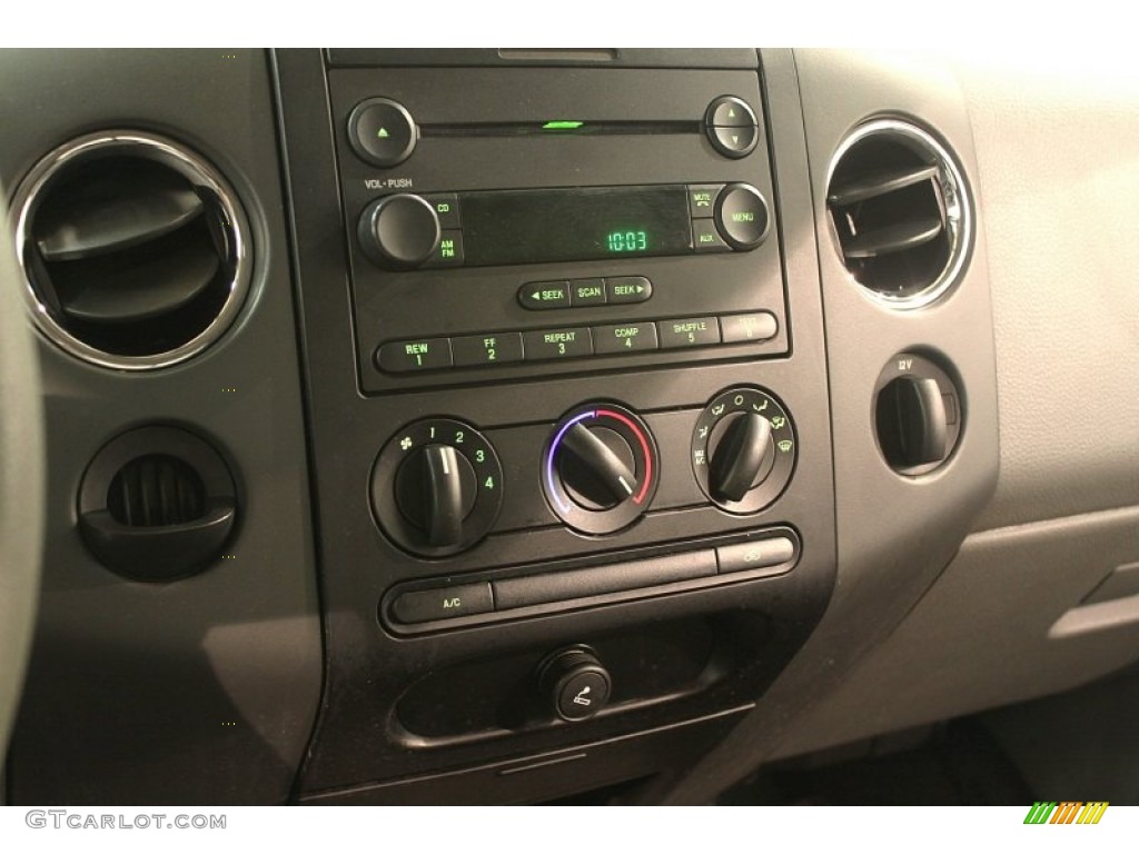 2005 Ford F150 XLT SuperCab Controls Photos