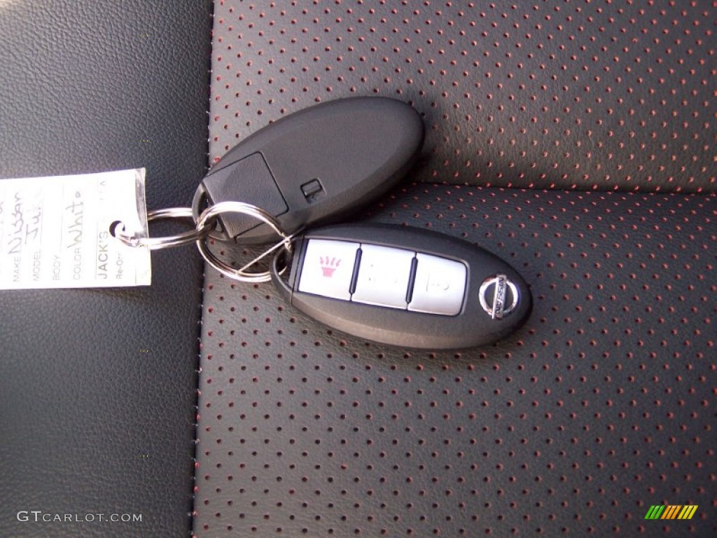 2012 Nissan Juke SL AWD Keys Photos