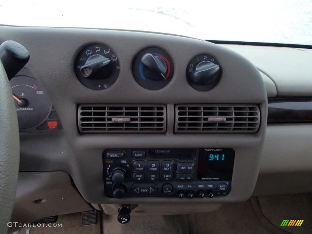1999 Chevrolet Lumina LS Controls Photos