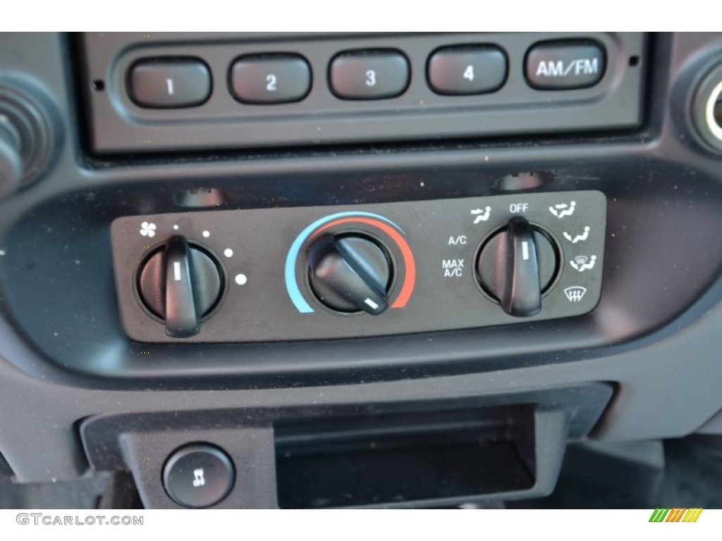 2011 Ford Ranger XL Regular Cab Controls Photos