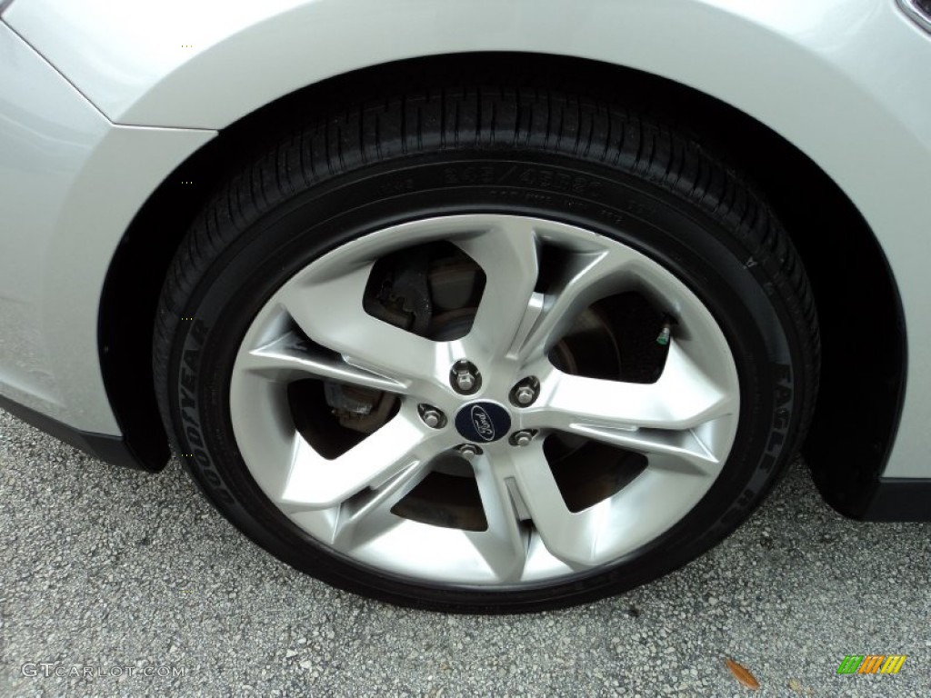 2011 Ford Taurus SHO AWD Wheel Photos