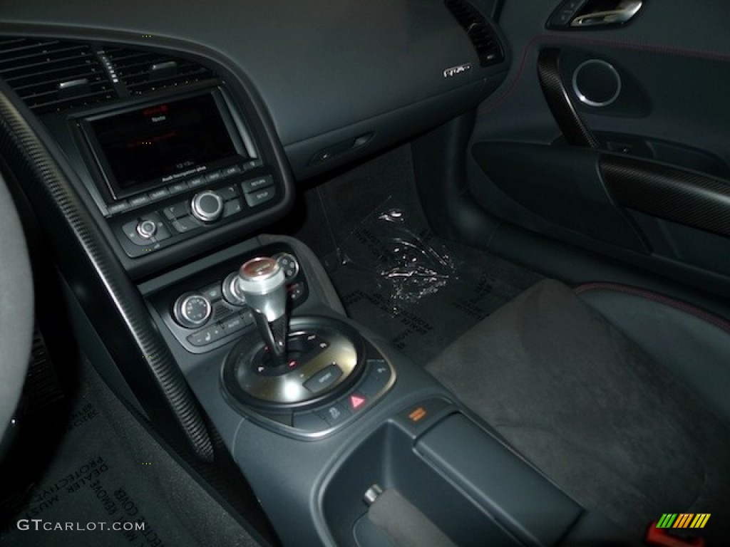 2012 Audi R8 GT Controls Photo #77843169