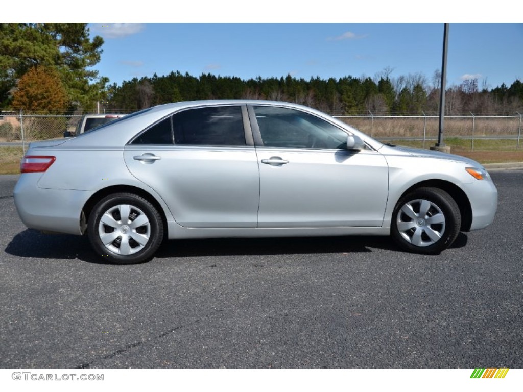 Titanium Metallic 2007 Toyota Camry LE Exterior Photo #77843900