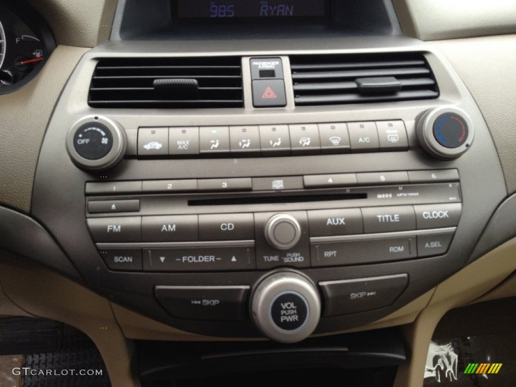 2008 Honda Accord LX-P Sedan Controls Photo #77843907