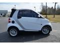 2009 Crystal White Smart fortwo passion cabriolet  photo #4