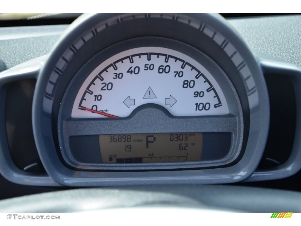 2009 Smart fortwo passion cabriolet Gauges Photo #77844849