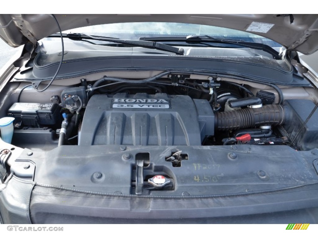 2005 Honda Pilot EX-L 4WD Engine Photos
