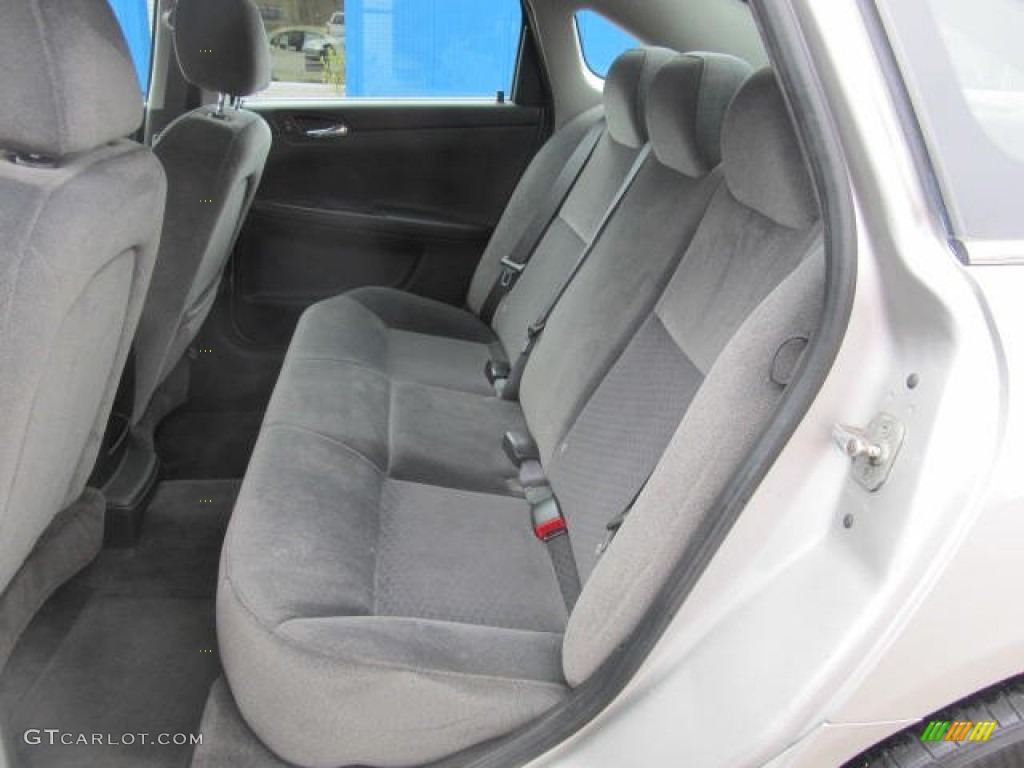 2008 Chevrolet Impala LT Rear Seat Photo #77848521