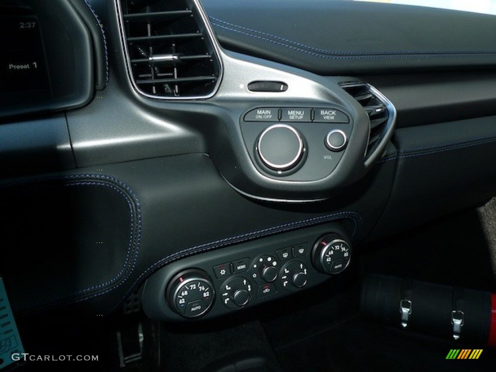 2010 Ferrari 458 Italia Controls Photo #77848895