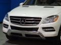 Arctic White - ML 350 4Matic Photo No. 3