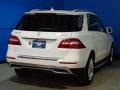 Arctic White - ML 350 4Matic Photo No. 8
