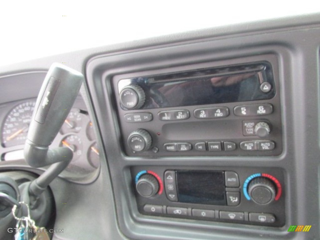 2006 Chevrolet Silverado 1500 Z71 Extended Cab 4x4 Controls Photos