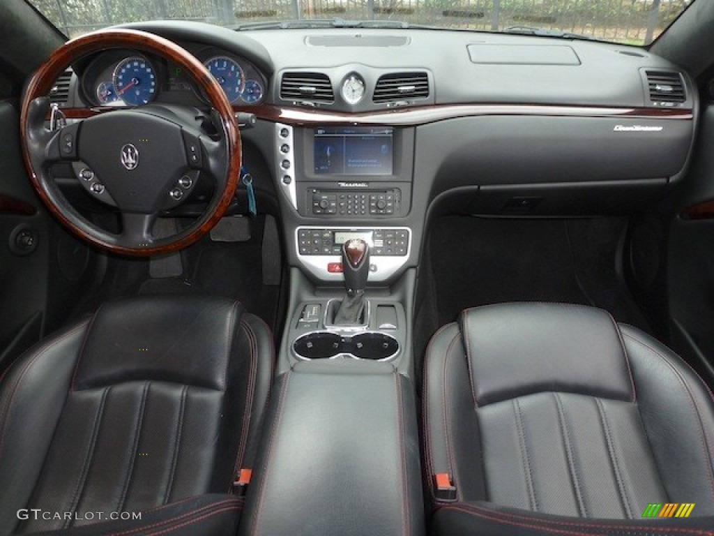 2009 Maserati GranTurismo Standard GranTurismo Model Nero Dashboard Photo #77854020