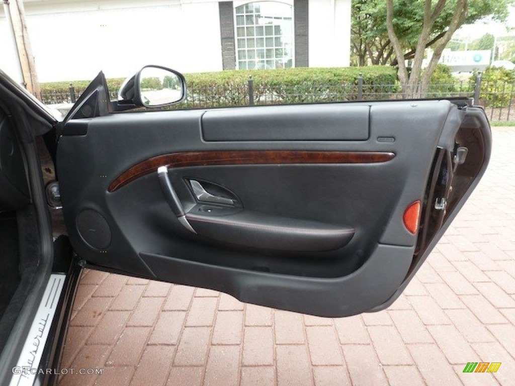 2009 Maserati GranTurismo Standard GranTurismo Model Nero Door Panel Photo #77854245