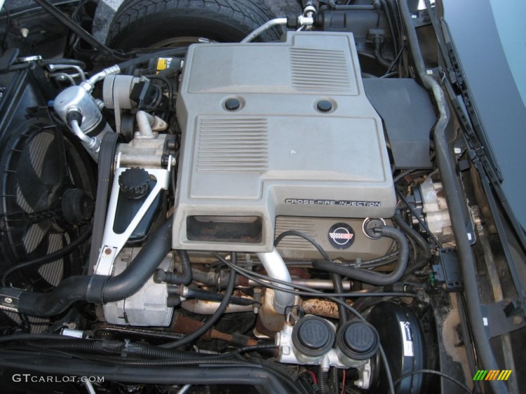 1984 Chevrolet Corvette Coupe 5.7 Liter OHV 16-Valve L83 V8 Engine Photo #77854710