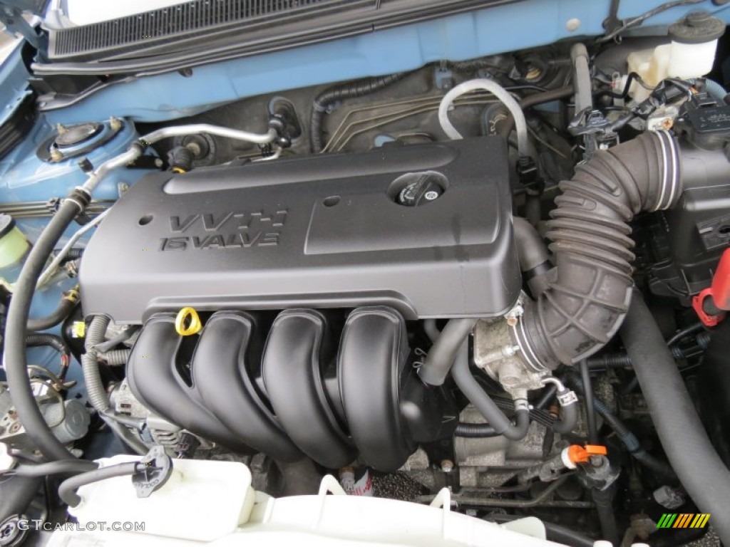 2006 Toyota Matrix XR Engine Photos