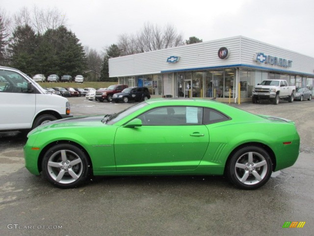 2010 Camaro LT Coupe Synergy Special Edition - Synergy Green Metallic / Black/Green photo #2