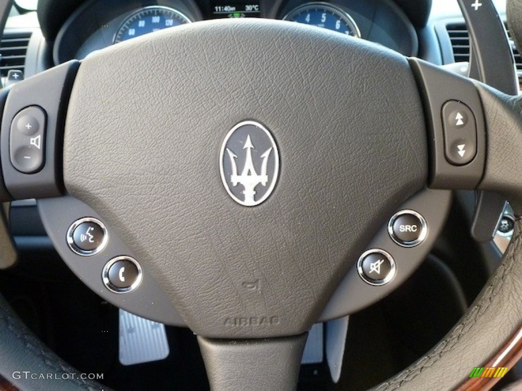 2013 Maserati GranTurismo Sport Coupe Nero Steering Wheel Photo #77856306