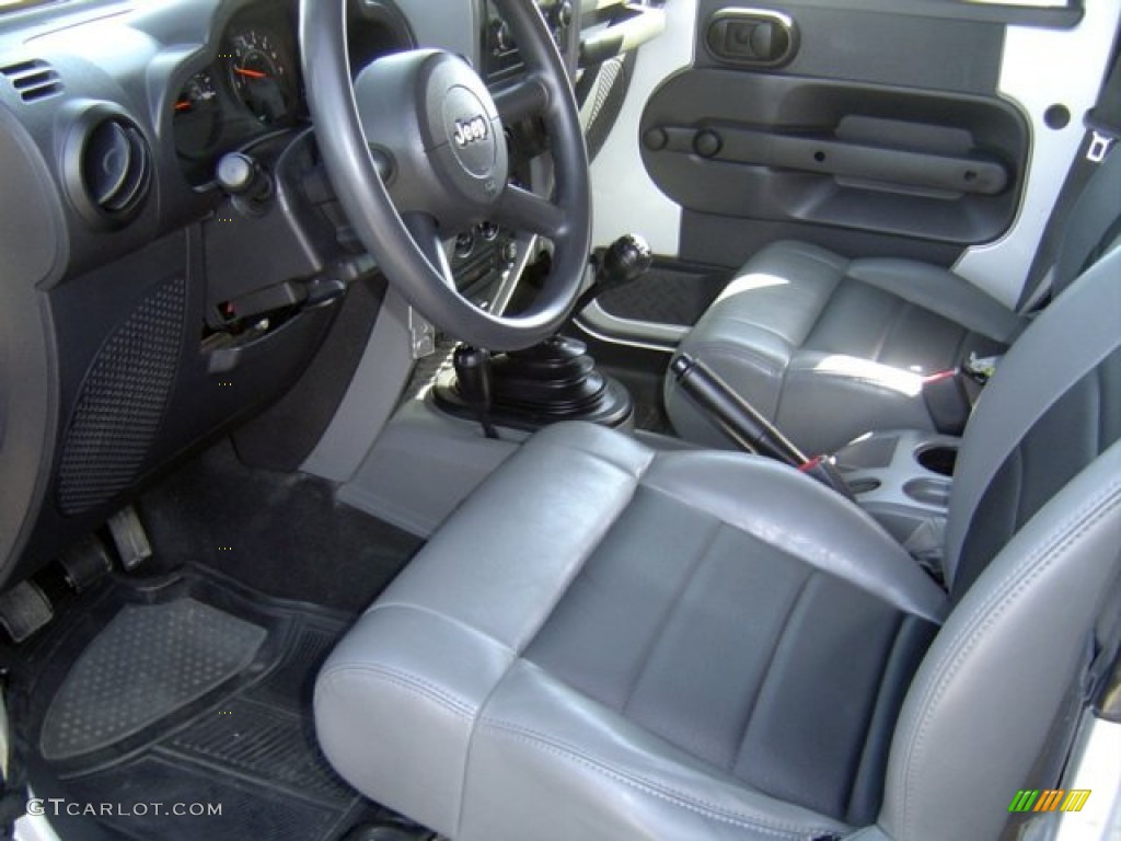 2009 Jeep Wrangler X 4x4 Interior Color Photos
