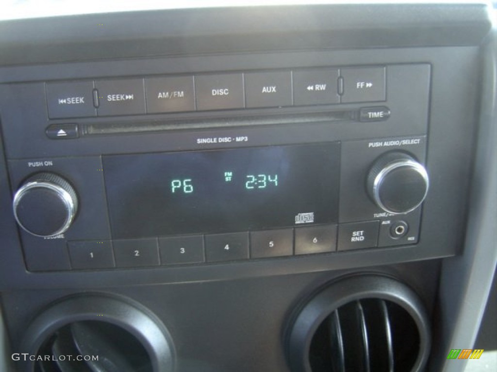 2009 Jeep Wrangler X 4x4 Audio System Photos