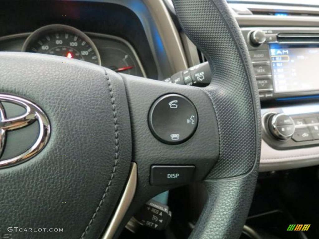 2013 RAV4 XLE - Classic Silver Metallic / Ash photo #16