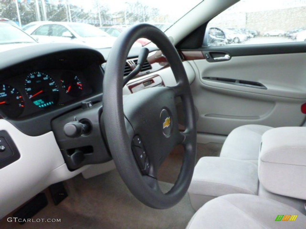 2006 Chevrolet Impala LS Gray Steering Wheel Photo #77859228