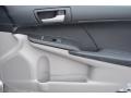 Classic Silver Metallic - Camry LE Photo No. 17