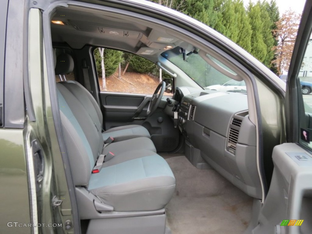 Graphite/Titanium Interior 2005 Nissan Titan SE King Cab Photo #77859786