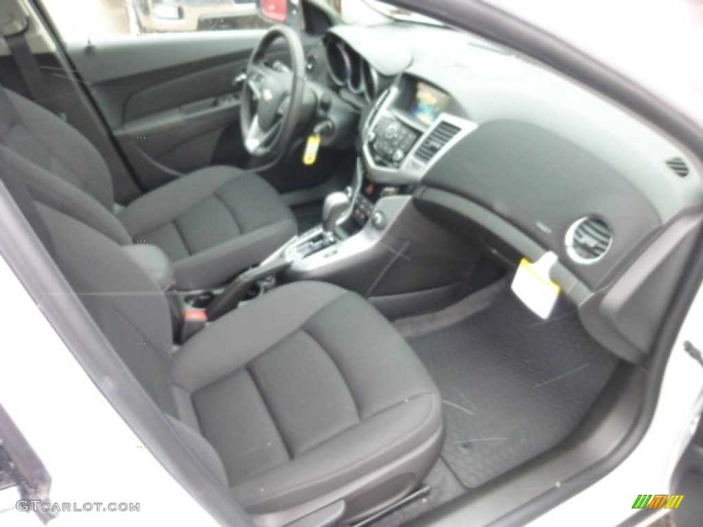 2013 Cruze LT - Summit White / Jet Black photo #10