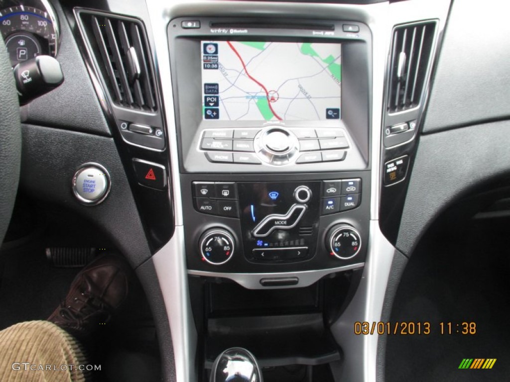 2011 Sonata Limited - Midnight Black / Black photo #14