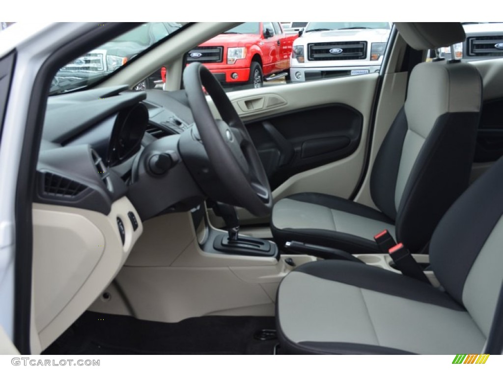 2013 Ford Fiesta Sedan Interior