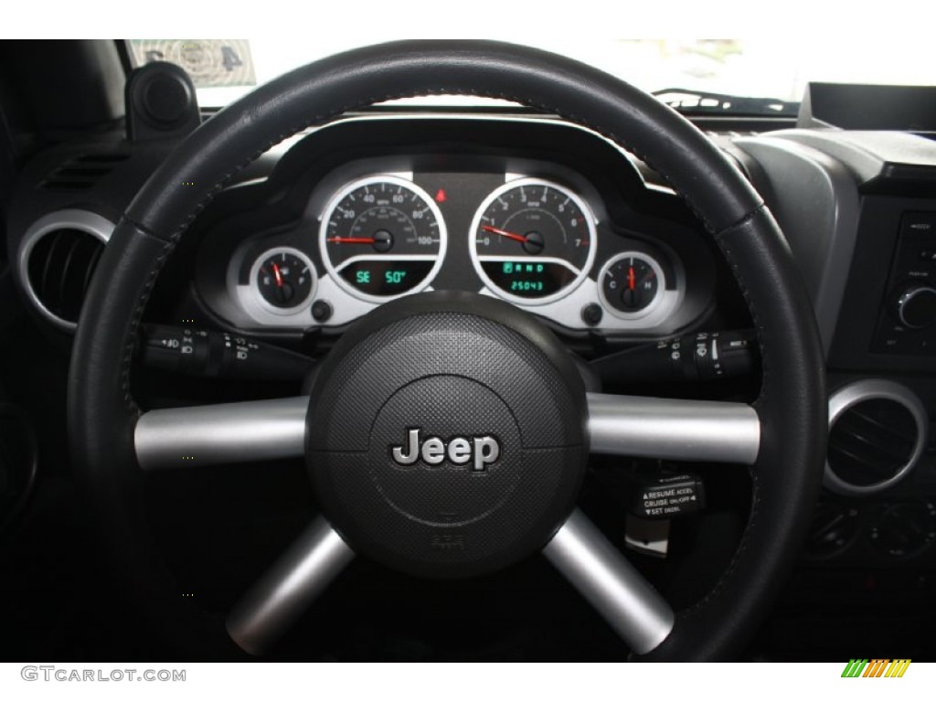 2010 Wrangler Unlimited Sahara 4x4 - Dark Charcoal Pearl / Dark Slate Gray/Medium Slate Gray photo #20