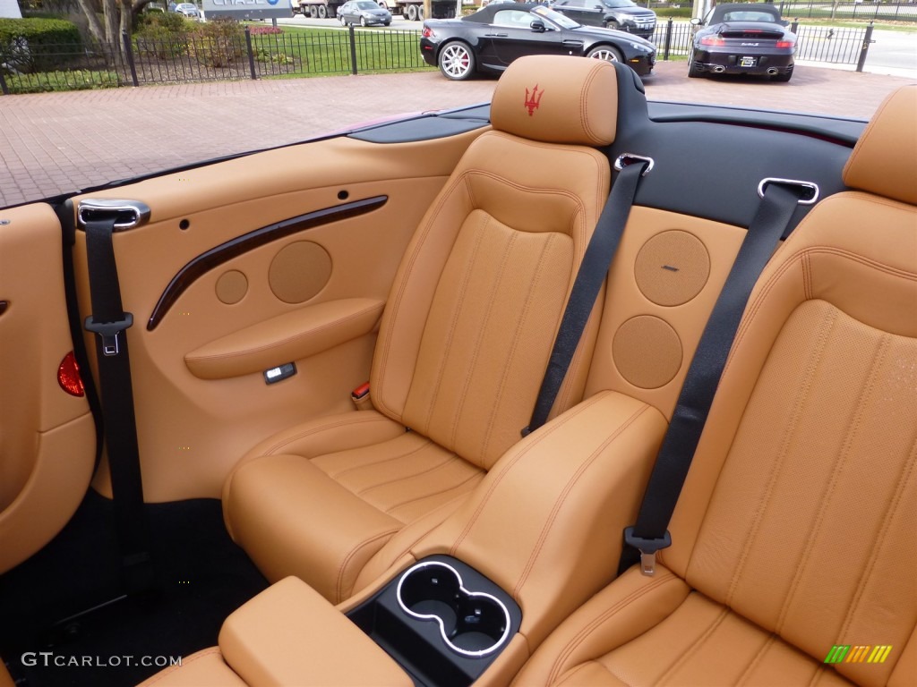 2013 Maserati GranTurismo Convertible GranCabrio Rear Seat Photo #77864052