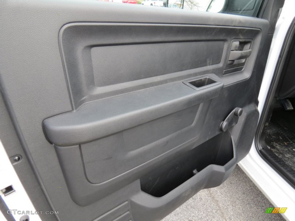 2013 Ram 2500 Tradesman Regular Cab Black/Diesel Gray Door Panel Photo #77866032